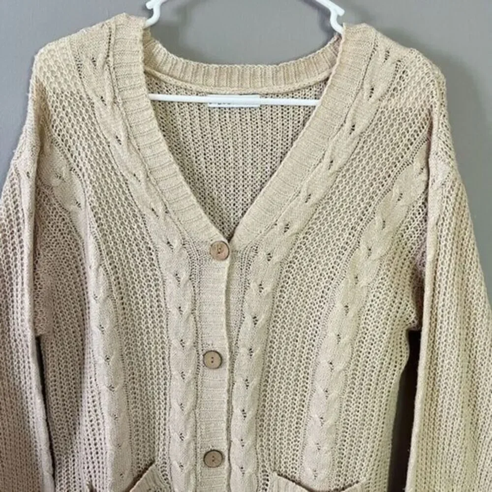 Aster‎ Womens Button Cardigan Chunky Cable Knit Coastal Size L Beige Pockets